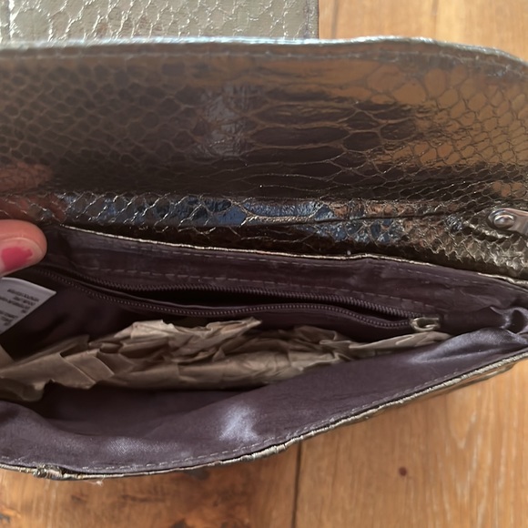 Silver handbag rectangular shape with chain new - Picture 5 of 6